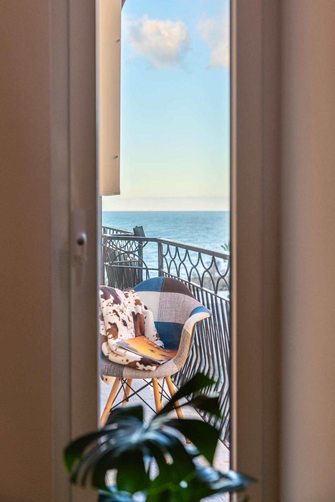 Casa Dei Visionari - Mare Daire Bari Dış mekan fotoğraf
